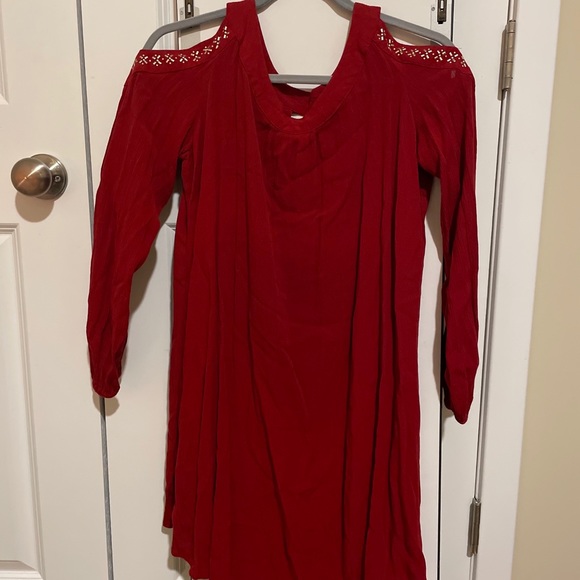 Open shoulder dress - Picture 2 of 2